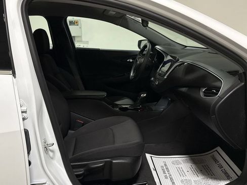 Used 2023 Chevrolet Malibu LS w/ Driver Confidence Package FWD image 21