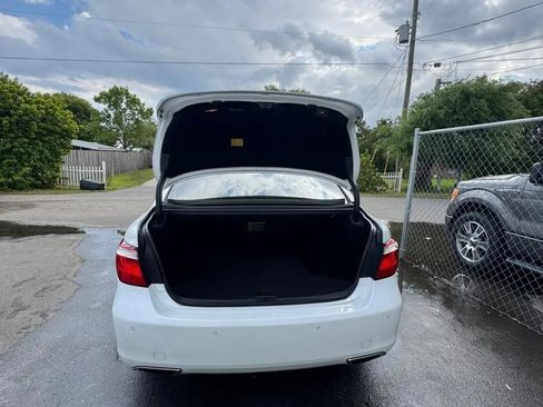 Used 2008 Lexus LS 460 RWD image 21