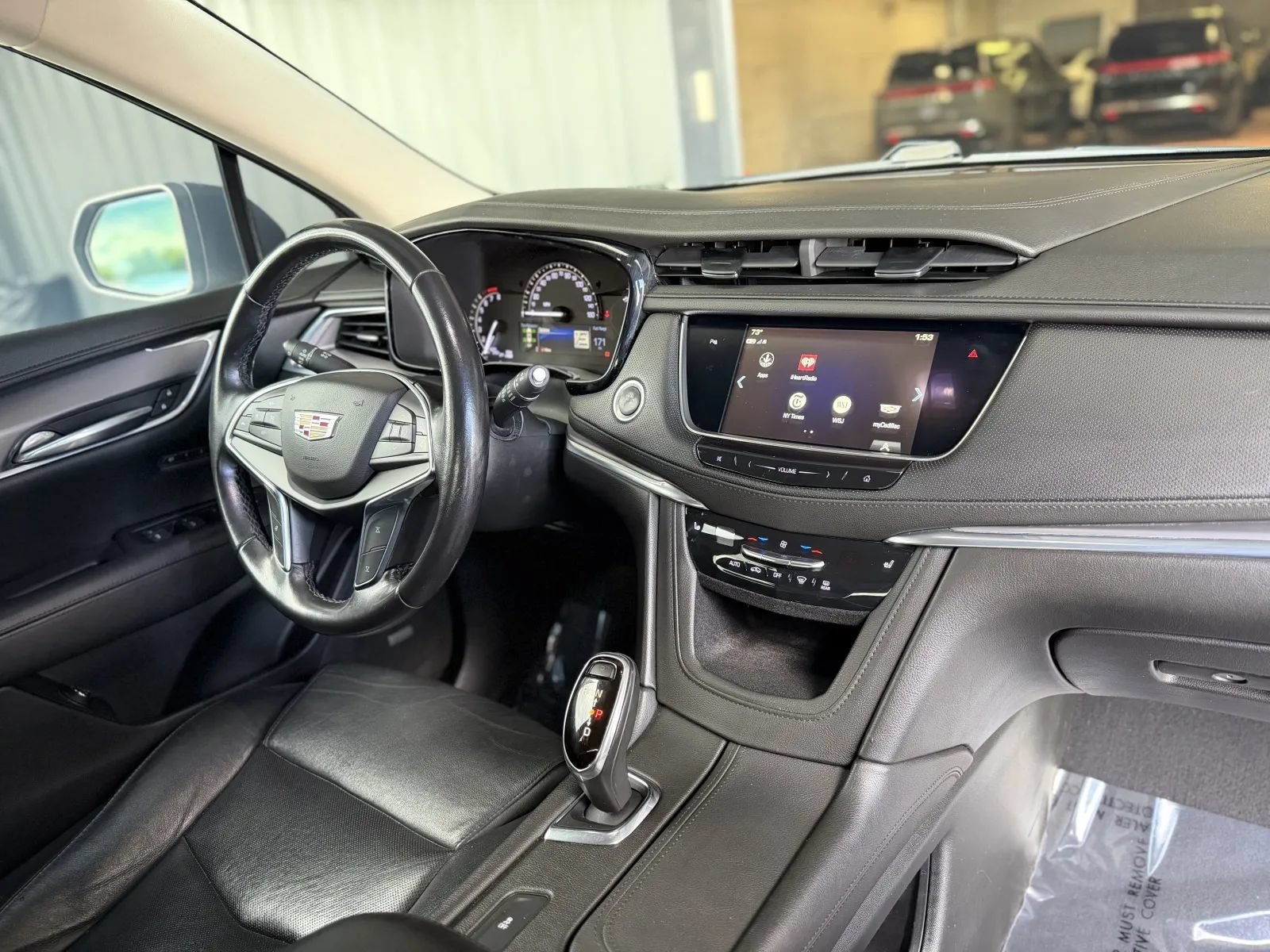 Used 2018 Cadillac XT5 Luxury FWD image 20