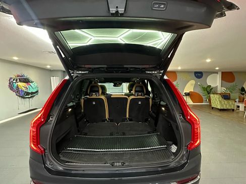 Used 2016 Volvo XC90 T6 Inscription w/ Vision Package image 28