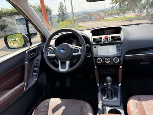 Used 2017 Subaru Forester 2.5i Touring AWD/4WD image 23