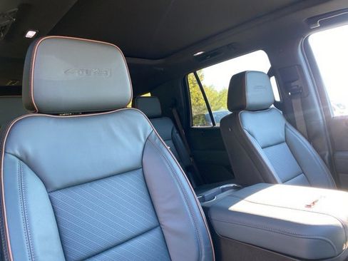New 2026 GMC Yukon AT4 w/ AT4 Premium Package image 29
