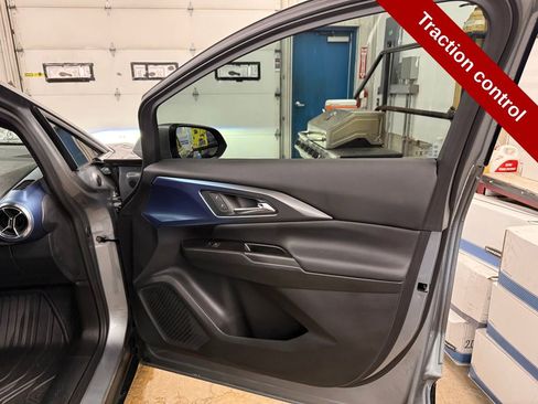 Used 2024 Chevrolet Equinox EV LT w/ LPO, All-Weather Mat Package image 45