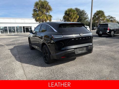 Certified 2025 Nissan Murano SV image 5