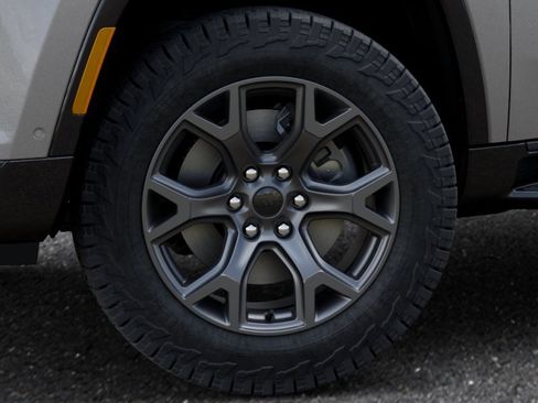 New 2026 Jeep Grand Wagoneer 4WD image 8