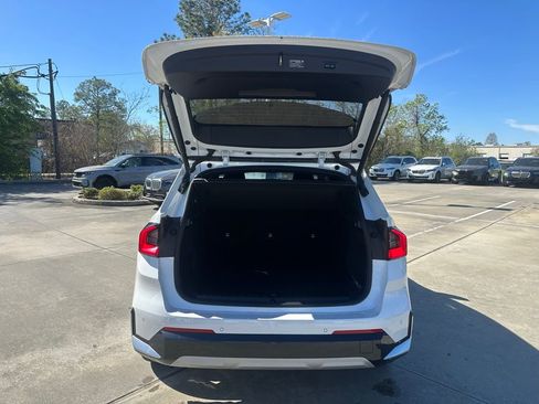 Certified 2025 BMW X1 xDrive28i w/ Premium Package image 22