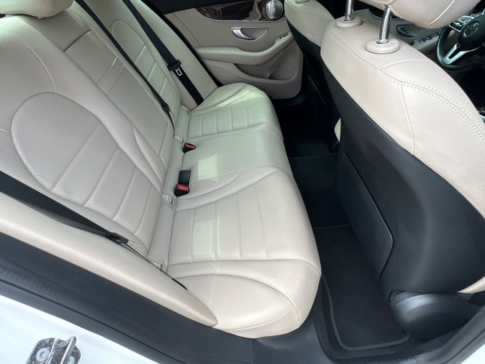 Used 2021 Mercedes-Benz C 300 Sedan image 17