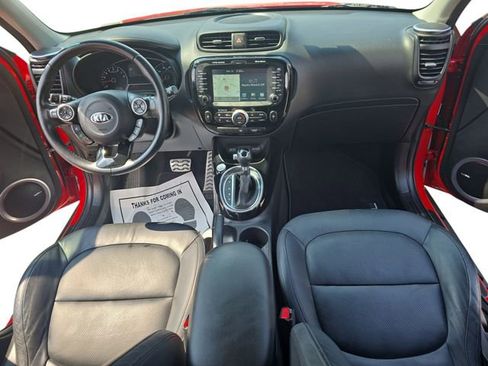 Used 2016 Kia Soul ! w/ Premium Package image 9
