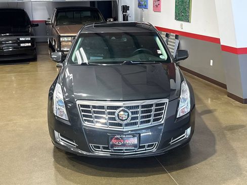 Used 2013 Cadillac XTS Premium AWD/4WD image 7