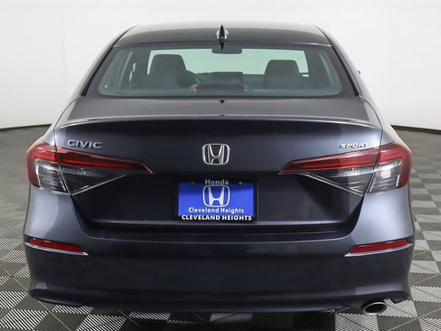 Used 2025 Honda Civic Sport image 10