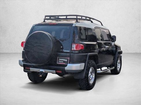 Used 2008 Toyota FJ Cruiser image 5