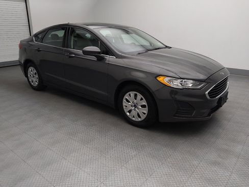 Used 2020 Ford Fusion S FWD image 11