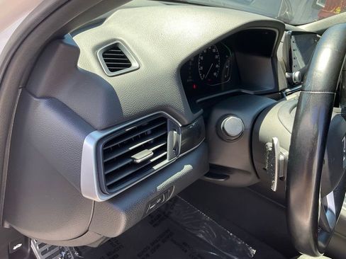 Used 2022 Honda Accord Sport image 18