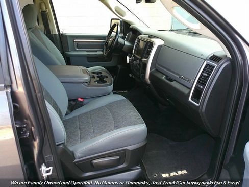 Used 2017 RAM 1500 Big Horn image 27