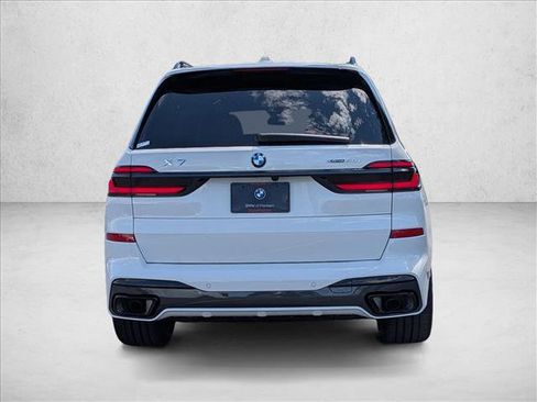 New 2026 BMW X7 xDrive40i AWD/4WD image 8