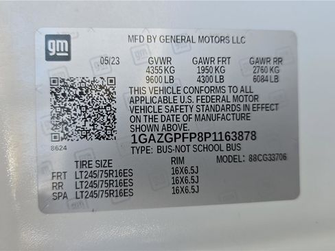 Used 2023 Chevrolet Express 3500 LT w/ LT Preferred Equipment Group image 25