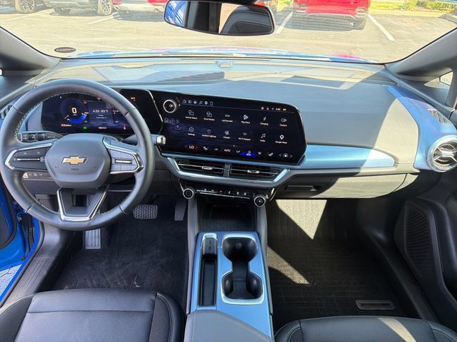 Certified 2024 Chevrolet Equinox EV LT FWD image 14