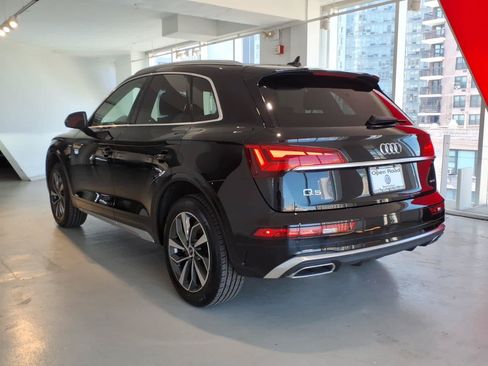 Used 2023 Audi Q5 2.0T Premium Plus w/ Premium Plus Package AWD/4WD image 6