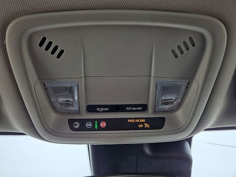 Used 2024 Chevrolet Malibu LT image 28