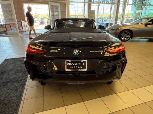 Used 2022 BMW Z4 sDrive30i w/ Premium Package image 5
