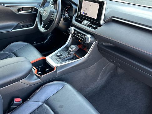 Used 2023 Toyota RAV4 Adventure image 14