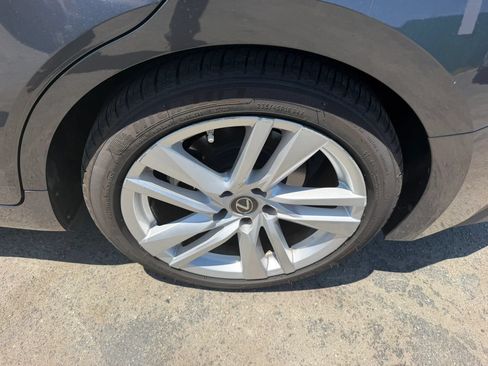 Used 2022 Lexus IS 300 RWD image 31
