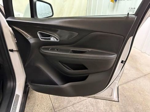 Used 2016 Buick Encore FWD image 21