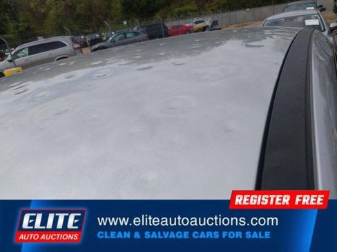 Used 2020 Ford Escape SE AWD/4WD image 36