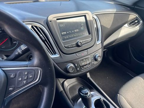 Used 2016 Chevrolet Malibu LS FWD image 17