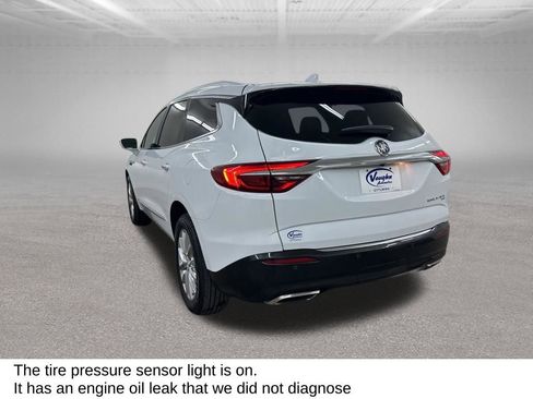 Used 2019 Buick Enclave Essence AWD/4WD image 10
