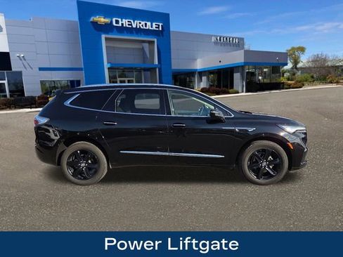 Used 2023 Buick Enclave Essence w/ Experience Buick Package image 10