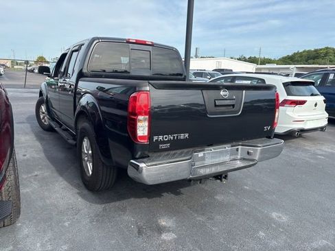 Used 2019 Nissan Frontier SV RWD image 7