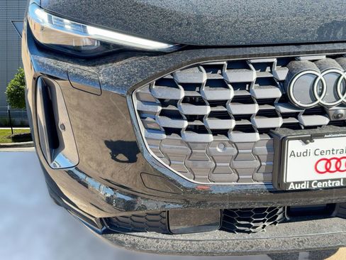 New 2025 Audi Q5 Premium Plus image 11