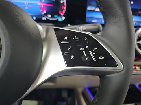 New 2026 Mercedes-Benz GLA 250 4MATIC image 19