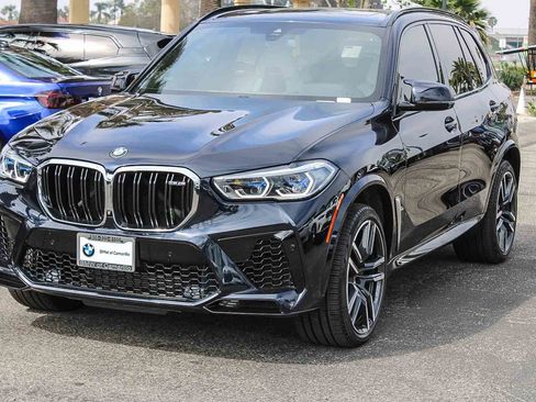 Used 2021 BMW X5 M w/ Executive Package AWD/4WD image 3