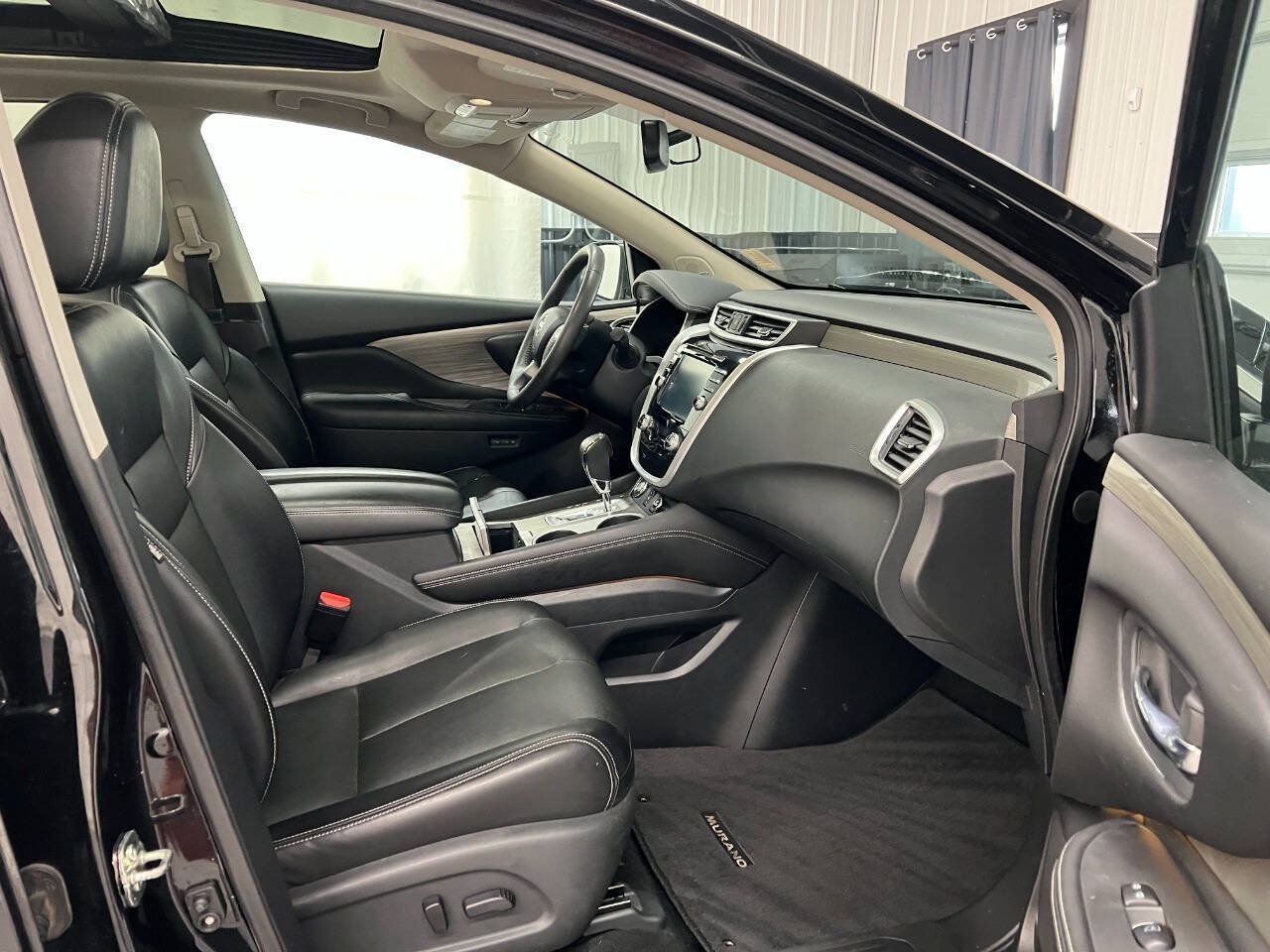 Used 2017 Nissan Murano SL w/ SL Technology Package AWD/4WD image 11