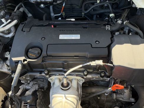 Certified 2018 Honda CR-V LX image 29