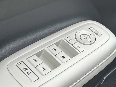 New 2026 Hyundai Santa Fe Limited AWD/4WD image 17