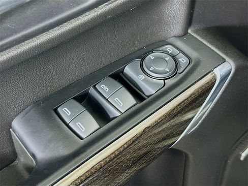 Used 2022 Chevrolet Silverado 1500 RST w/ Convenience Package II image 20