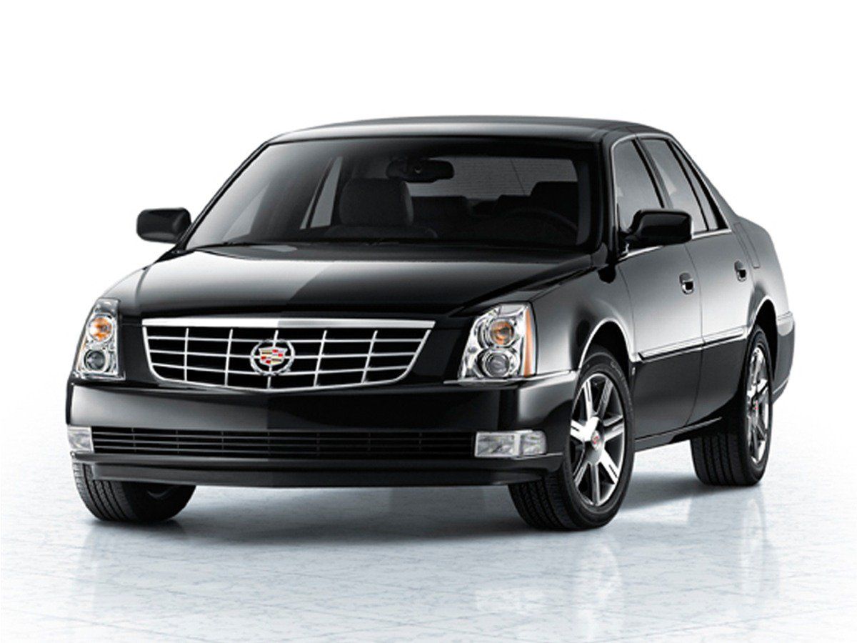 Used 2008 Cadillac DTS FWD image 1
