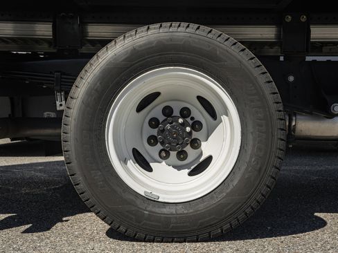 New 2026 Ford E-450 and Econoline 450 Super Duty w/ Power Equipment Group RWD image 17