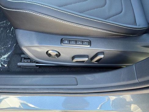 New 2026 Volkswagen Jetta SEL image 14