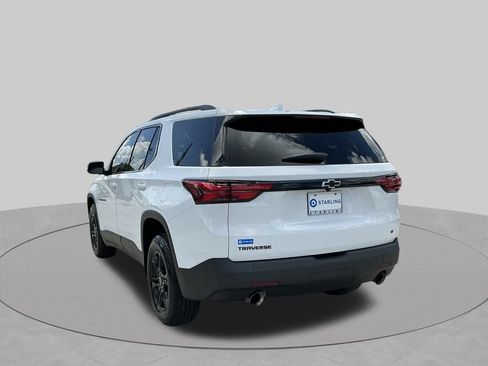 Used 2023 Chevrolet Traverse LT FWD image 6