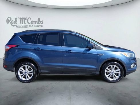 Used 2018 Ford Escape SE w/ SE Sync 3 Package FWD image 6