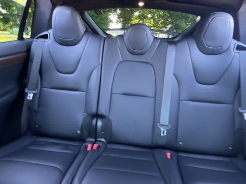 Used 2020 Tesla Model X Long Range AWD/4WD image 14