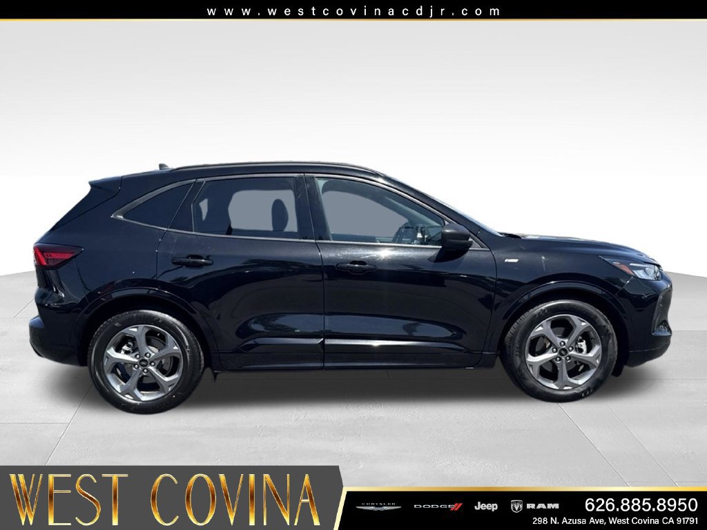 Used 2024 Ford Escape ST-Line FWD image 12