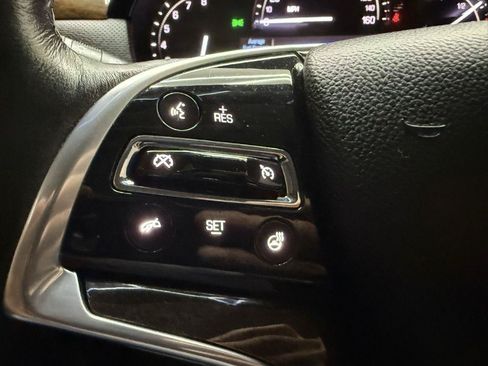 Used 2017 Cadillac XTS Luxury FWD image 13