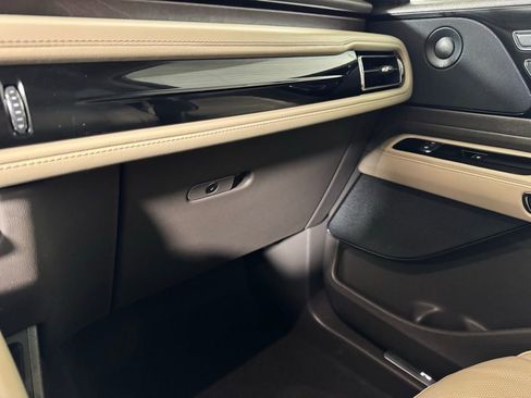 Certified 2023 Lincoln Aviator Reserve w/ Equipment Group 201A AWD/4WD image 47