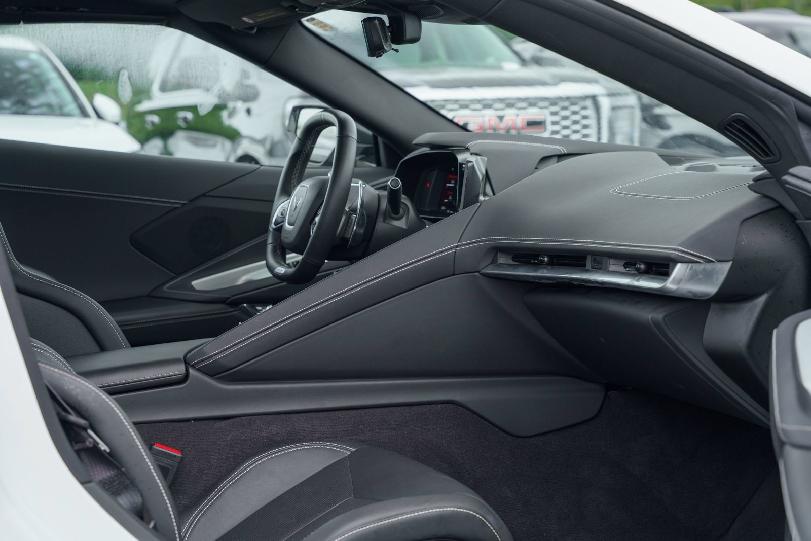 Used 2024 Chevrolet Corvette Z06 RWD image 21