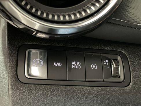 New 2026 Chevrolet Equinox LT image 18